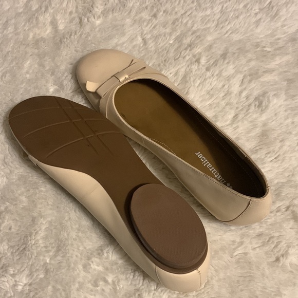 Naturalizer Bow Tie Flats - Picture 5 of 6